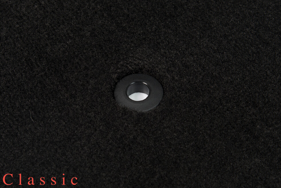 Коврики текстильные "Классик" для Land Rover Discovery V (suv / L462) 2016 - Н.В., черные, 3шт.