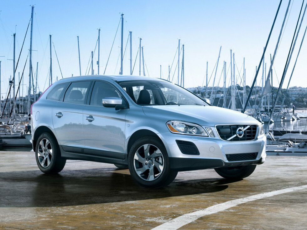 Коврики текстильные "Премиум+" для Volvo XC60 I (suv / DZ) 2008 - 2013, черные, 5шт.